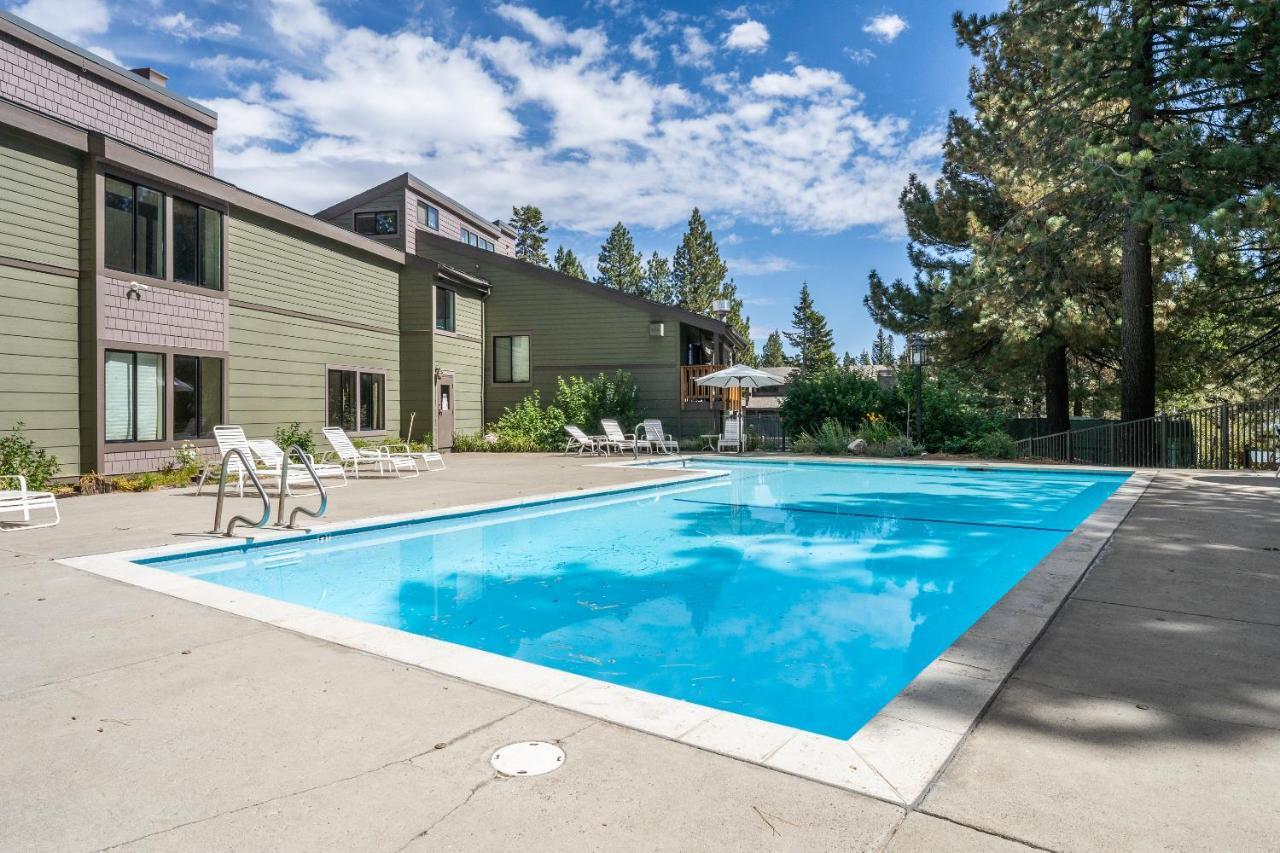 Casa de férias Summit Forester #47 Bldg.2 Bedrm / 2 Bath In Out! Steps To Chair 15 At Little Eagle Lodge! *