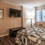 Summit Forester #47 Bldg.2 Bedrm / 2 Bath Ski In Ski Out! Steps To Chair 15 At Little Eagle Lodge!